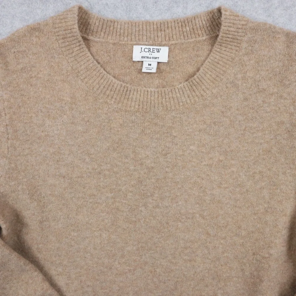 J Crew Sweater Womens Medium Extra Soft Pullover Knit Crew‎ Neck Tan Long Sleeve
